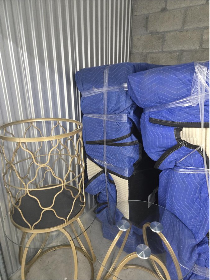 10 x 7 storage unit in Plantation, FL