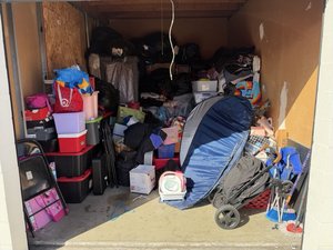 10 x 15 storage unit in Long Beach, CA