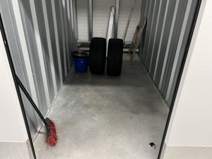 5 x 10 storage unit in Chicago, IL