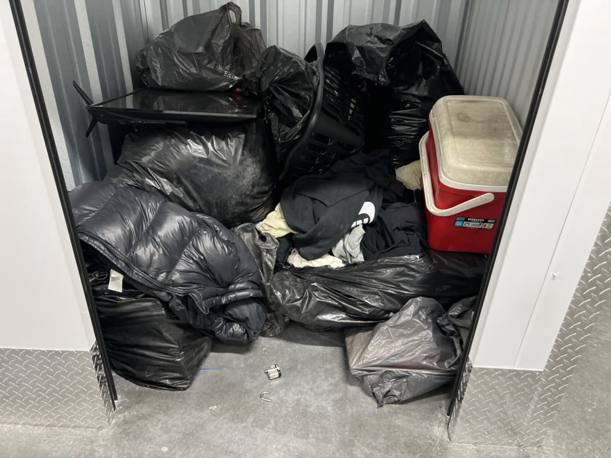 5 x 5 storage unit in Chicago, IL