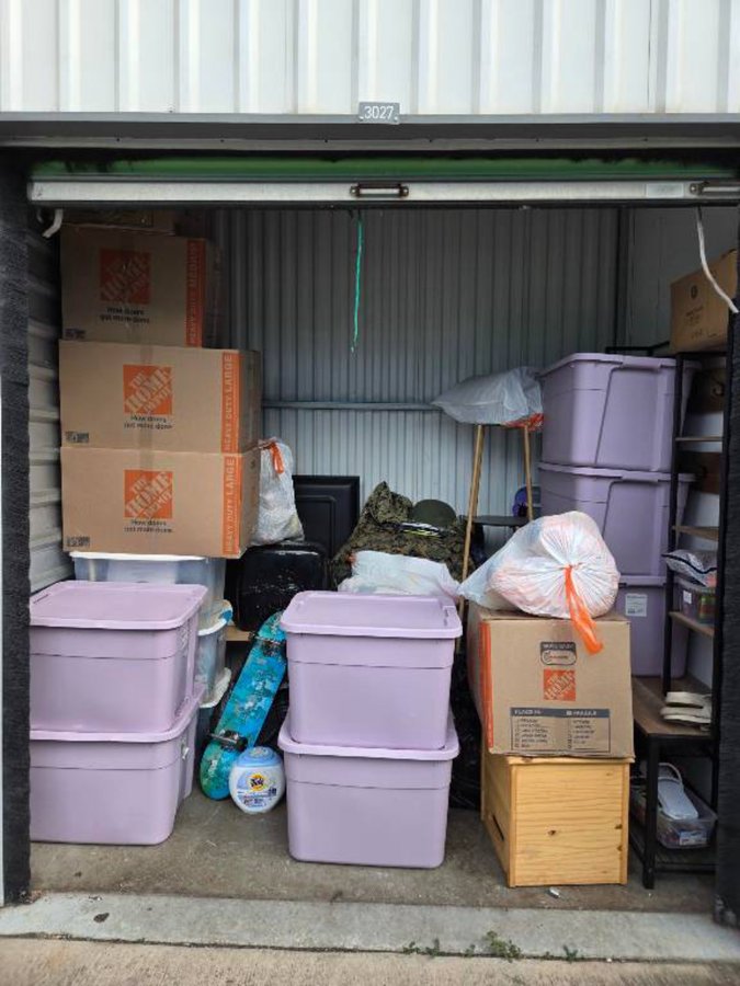 8 x 4 storage unit in Kapolei, HI
