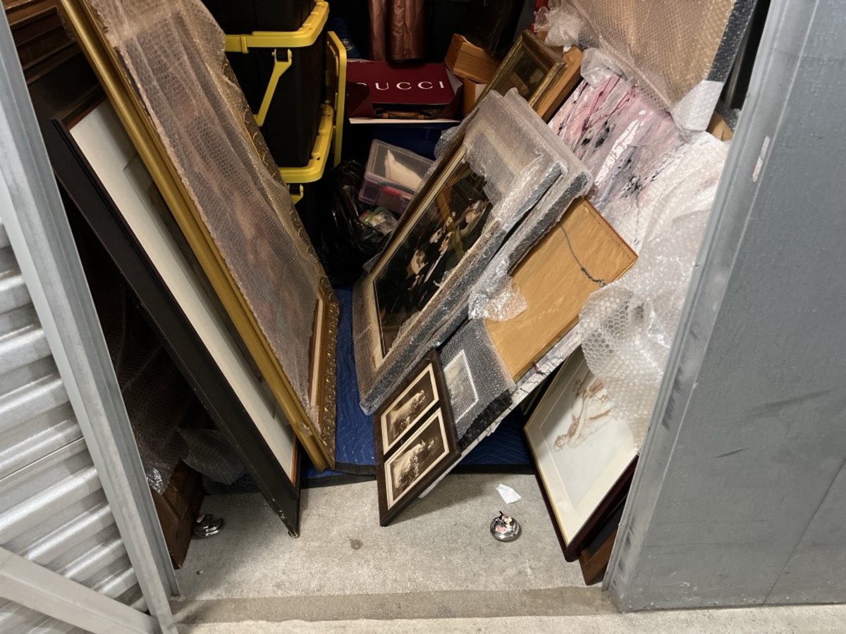 5 x 10 storage unit in Chicago, IL