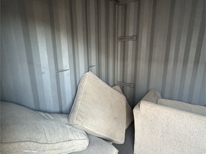 8 x 11 storage unit in Long Beach, CA