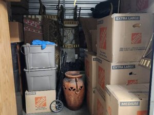 10 x 10 storage unit in Las Vegas, NV