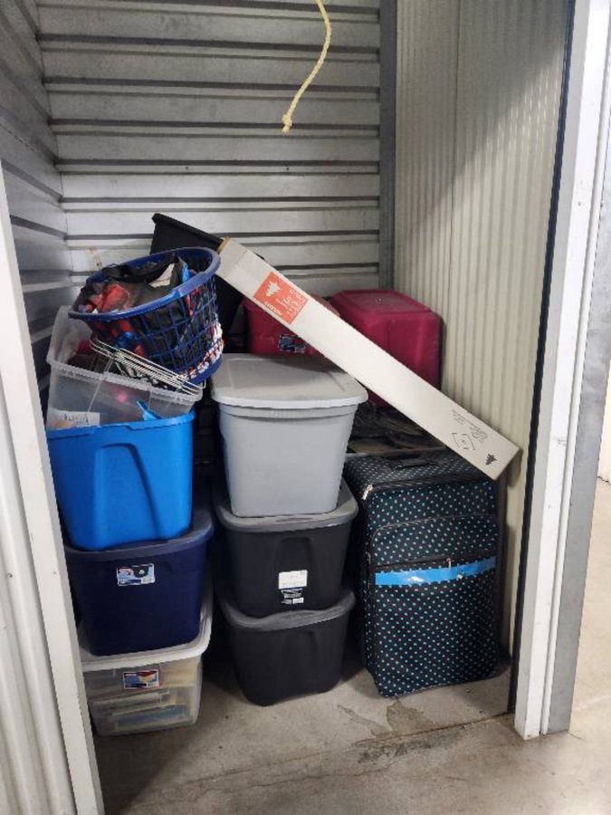 5 x 5 storage unit in Las Vegas, NV
