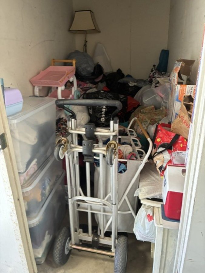 5 x 10 storage unit in Spring Valley, CA