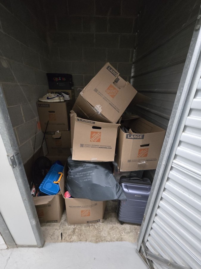 5 x 5 storage unit in Bethesda, MD