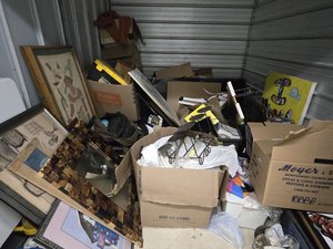 8 x 10 storage unit in Bethesda, MD