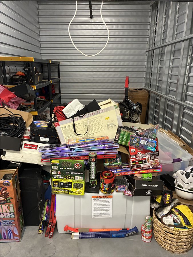 10 x 15 storage unit in Henderson, NV