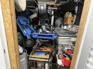 9 x 16 storage unit in Tacoma, WA