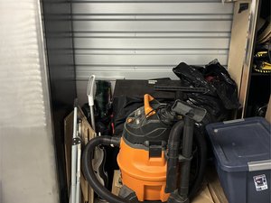 10 x 5 storage unit in Henderson, NV