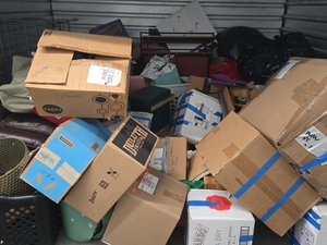 10 x 10 storage unit in Henderson, NV