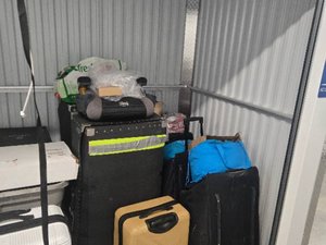 5 x 10 storage unit in Los Angeles, CA