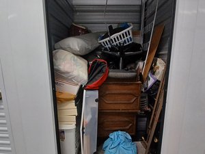 5 x 5 storage unit in Elk Grove, CA