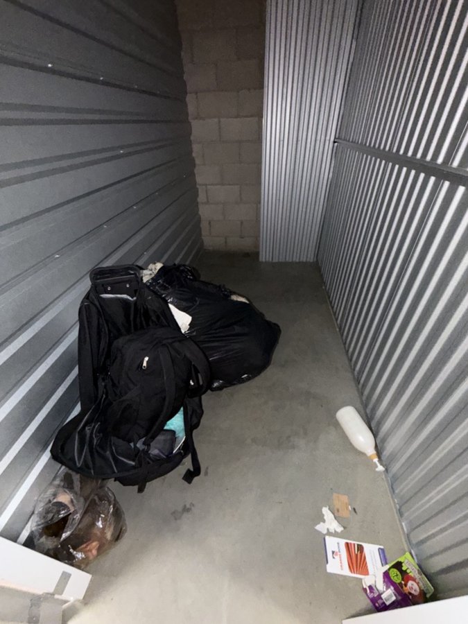 5 x 10 storage unit in Van Nuys, CA