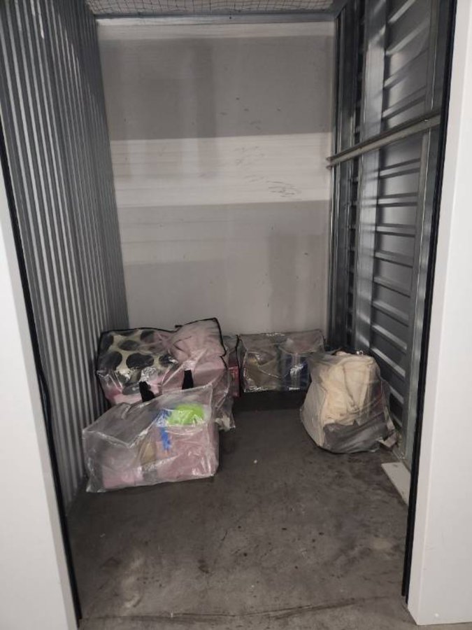 5 x 7 storage unit in Newark, CA