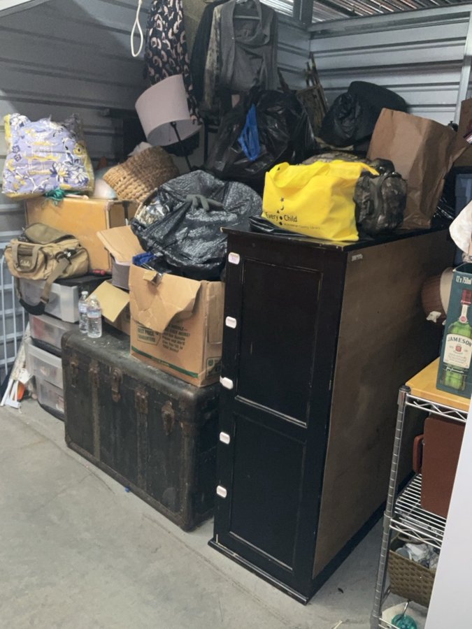 10 x 10 storage unit in Portland, OR
