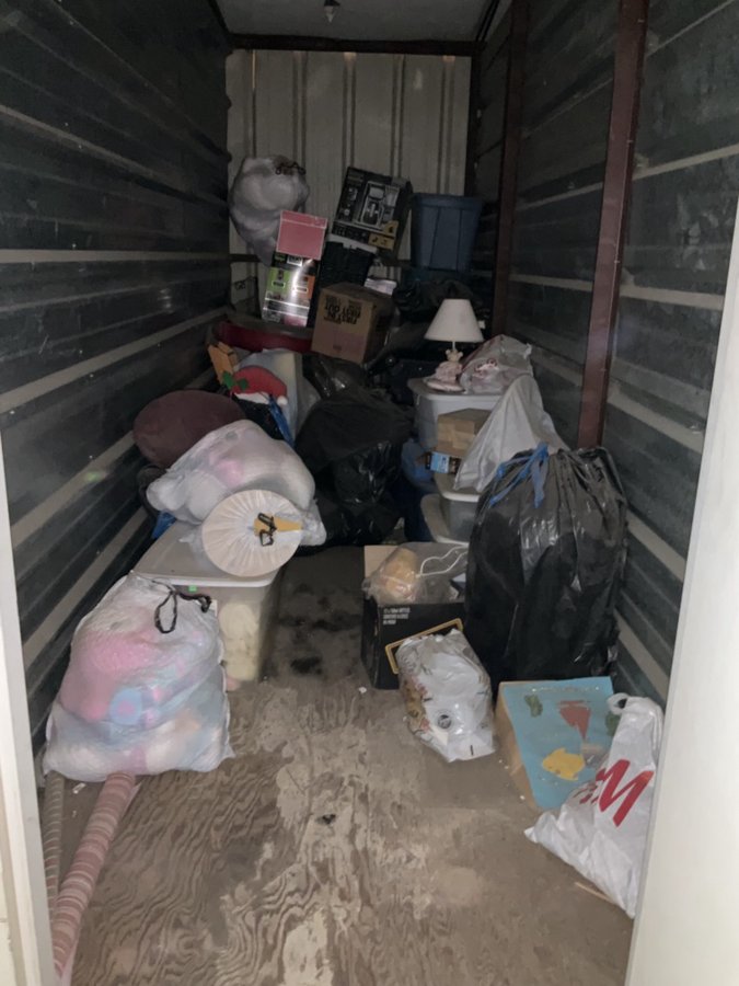 5 x 15 storage unit in Palmdale, CA