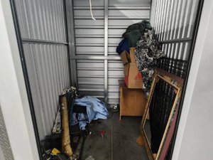 5 x 5 storage unit in Newark, CA