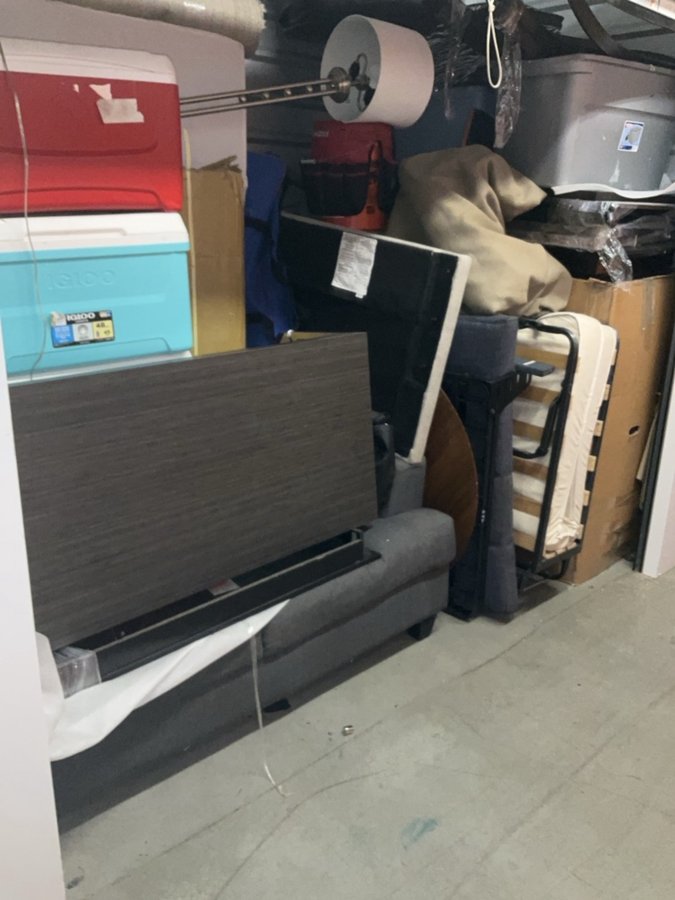 10 x 5 storage unit in Portland, OR