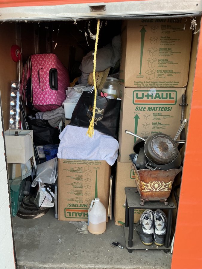 5 x 10 storage unit in Palmdale, CA