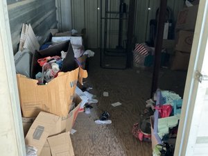 10 x 15 storage unit in Palmdale, CA