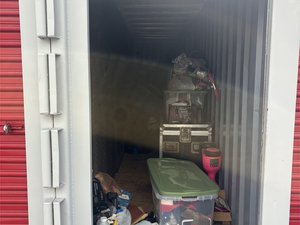 5 x 25 storage unit in Norfolk, VA