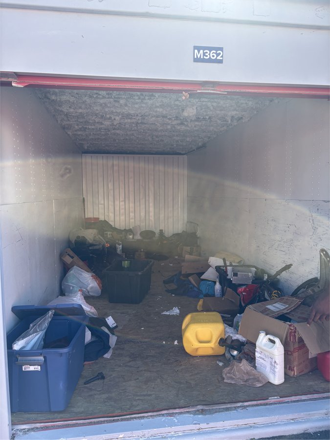 10 x 20 storage unit in Norfolk, VA