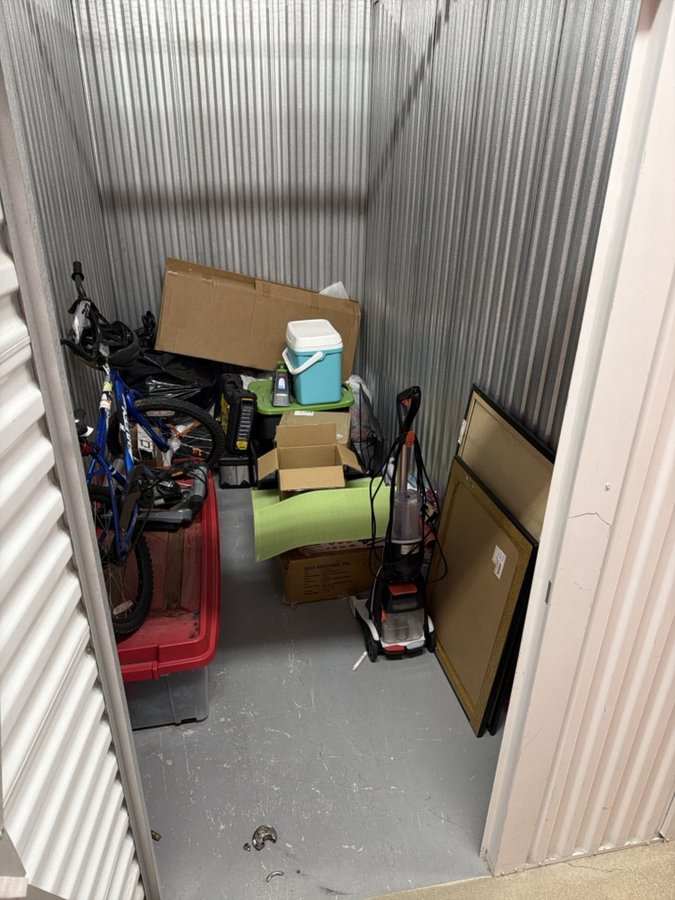 5 x 10 storage unit in Northglenn, CO