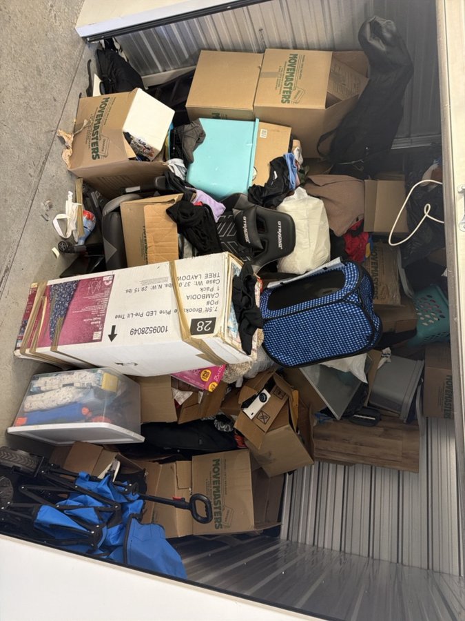 10 x 10 storage unit in Broomfield, CO