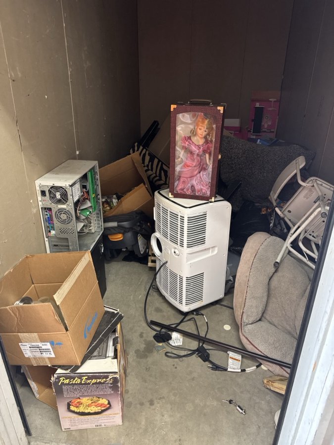 6 x 12 storage unit in Thornton, CO
