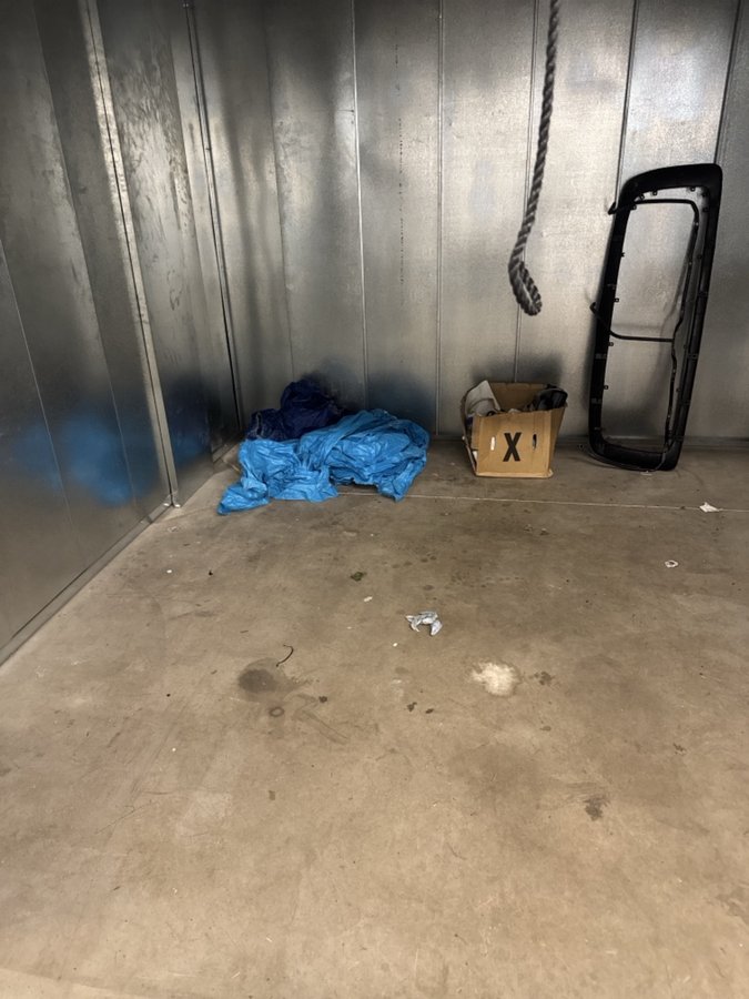 10 x 10 storage unit in Golden, CO