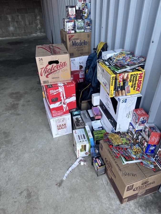 10 x 25 storage unit in Lakewood, CO