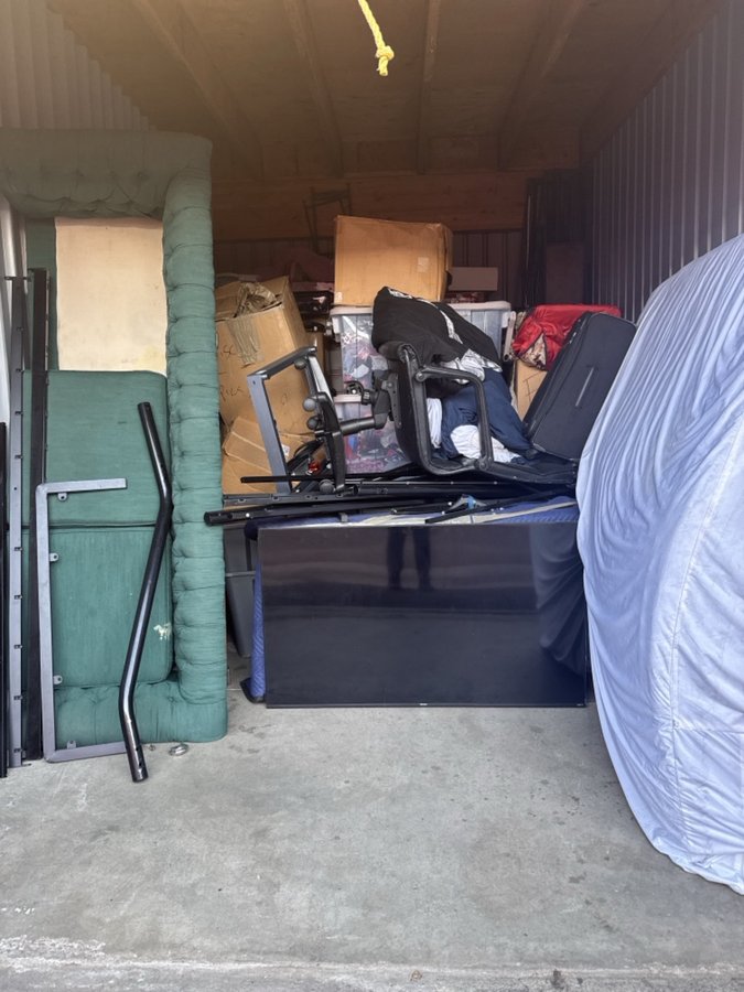 10 x 15 storage unit in Lakewood, CO