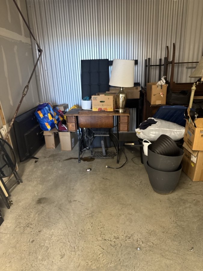 10 x 10 storage unit in Lakewood, CO
