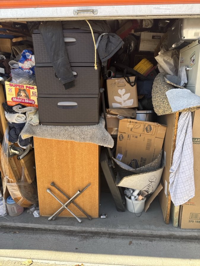 10 x 25 storage unit in Lakewood, CO