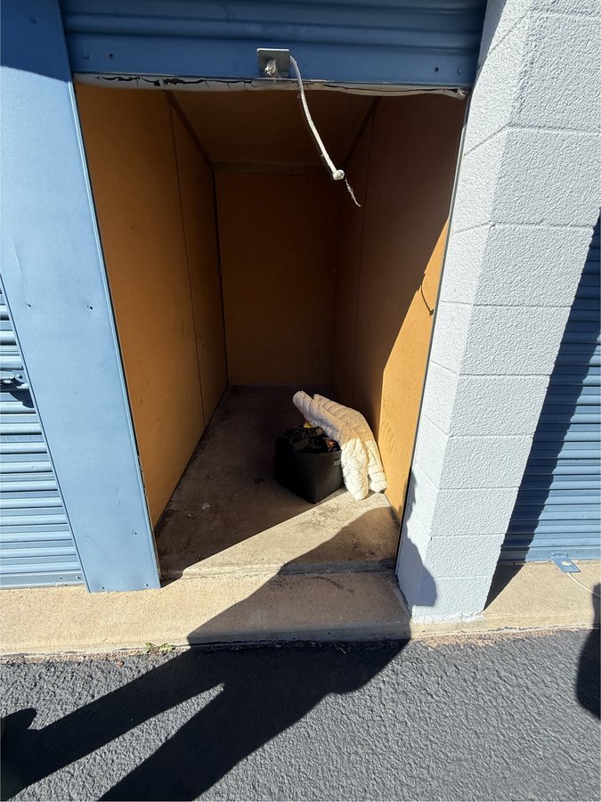 5 x 10 storage unit in Denver, CO