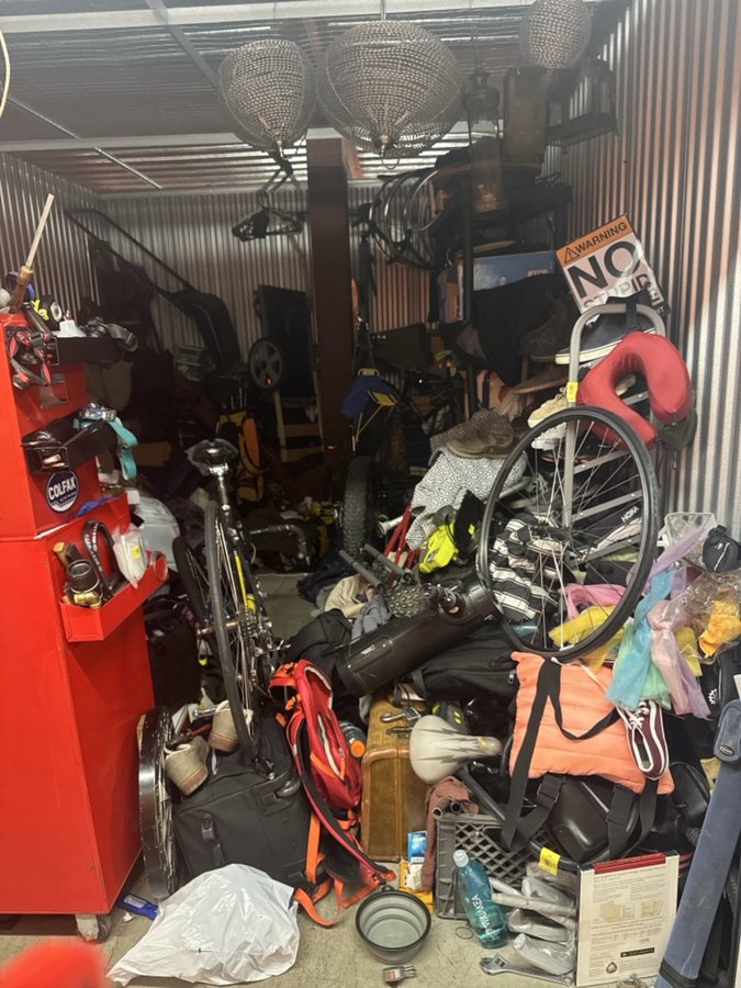 10 x 15 storage unit in Lakewood, CO