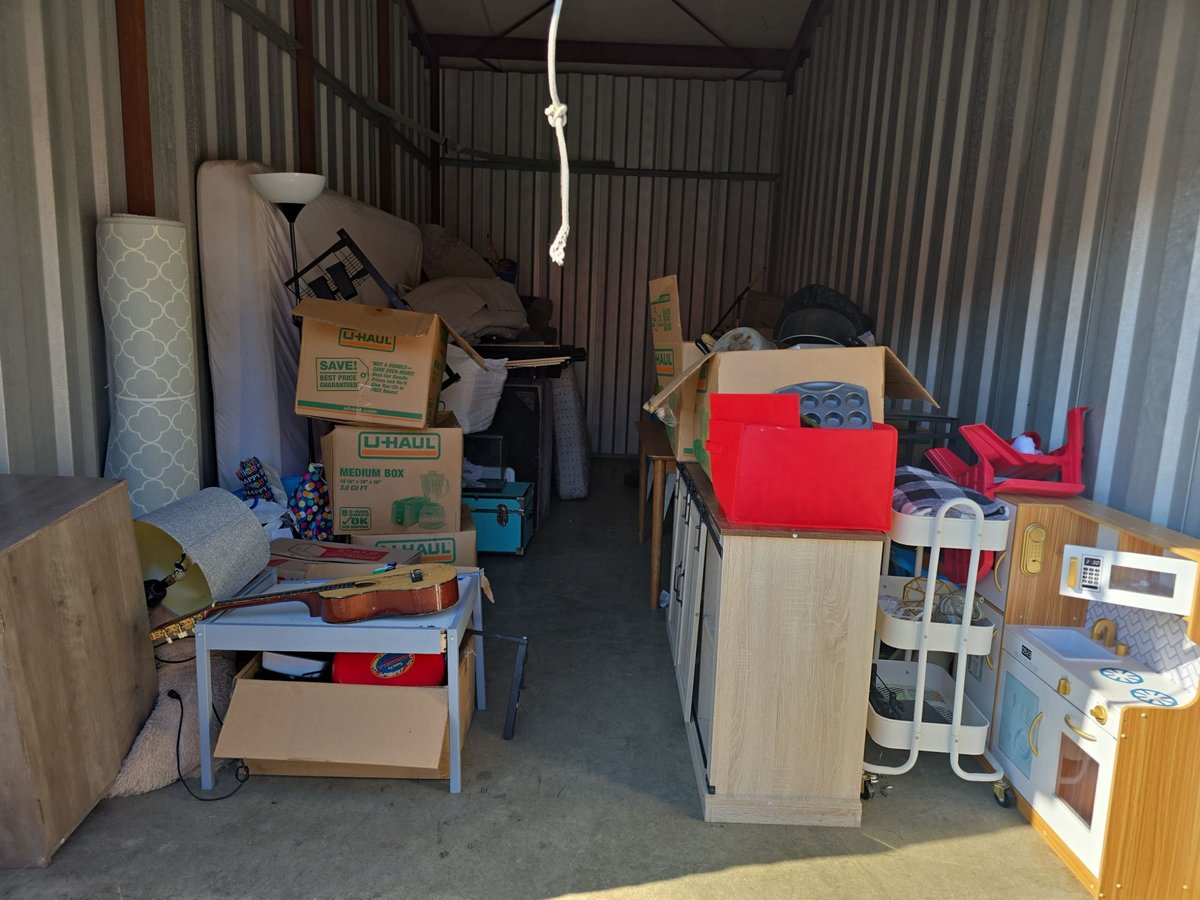 10 x 20 storage unit in Dayton, OH