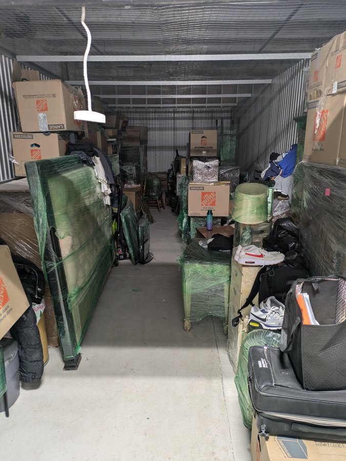 10 x 25 storage unit in Chicago, IL