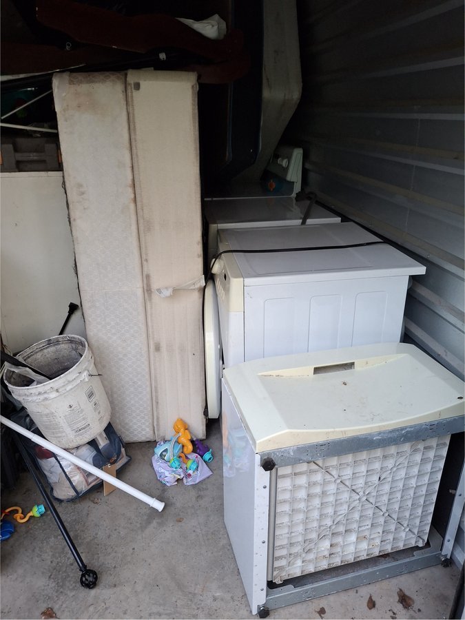 10 x 15 storage unit in Maxton, NC