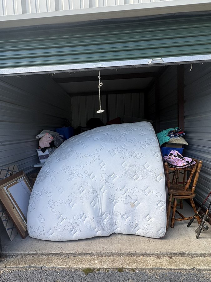 10 x 15 storage unit in Granger, IN