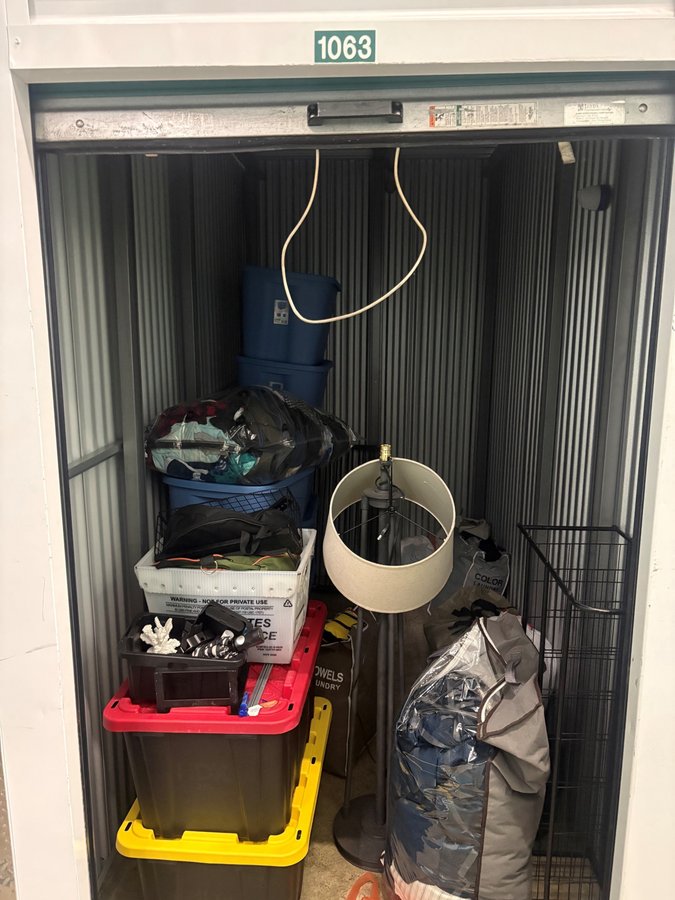 5 x 10 storage unit in Ft. Lauderdale, FL
