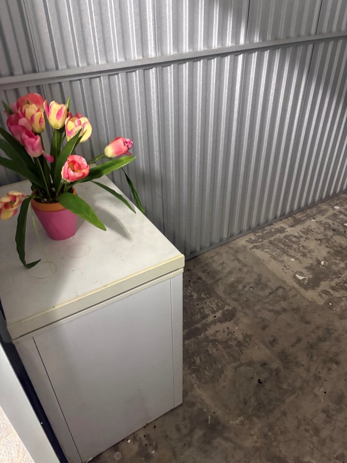 10 x 10 storage unit in Ft. Lauderdale, FL