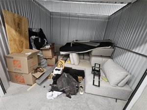 10 x 10 storage unit in Decatur, GA