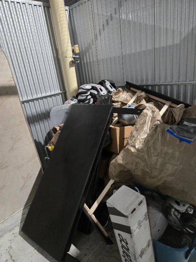 10 x 10 storage unit in Tampa, FL