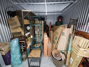 10 x 10 storage unit in Decatur, GA