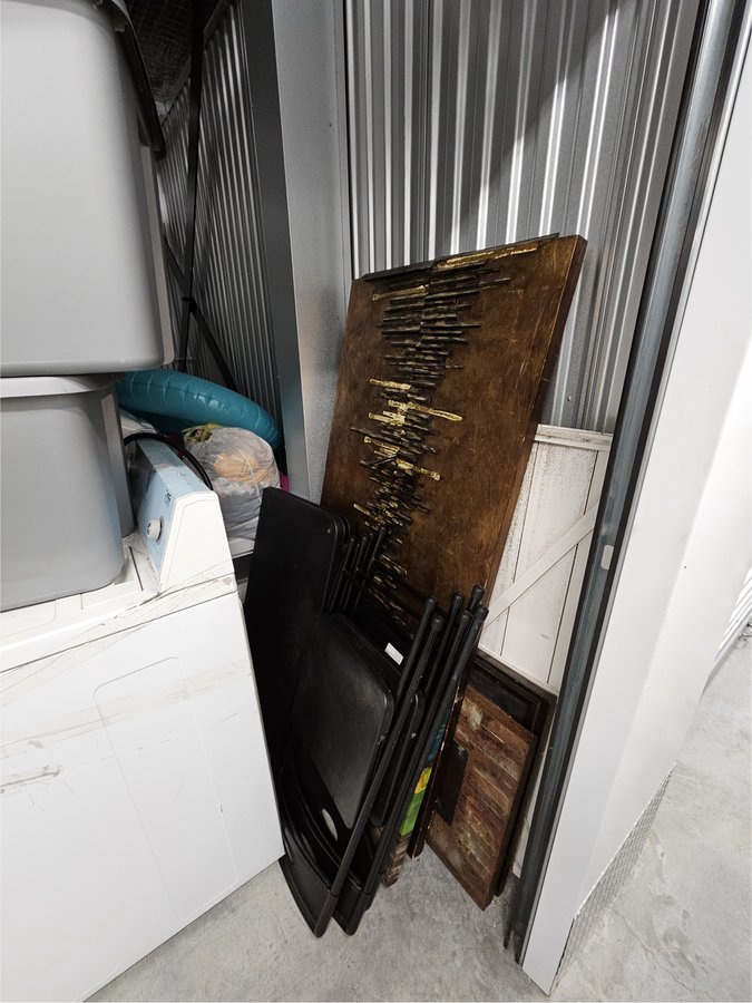 10 x 11 storage unit in Decatur, GA