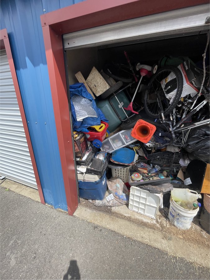 10 x 15 storage unit in Independence, OR