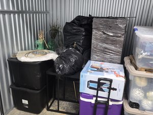 10 x 5 storage unit in Baltimore, MD